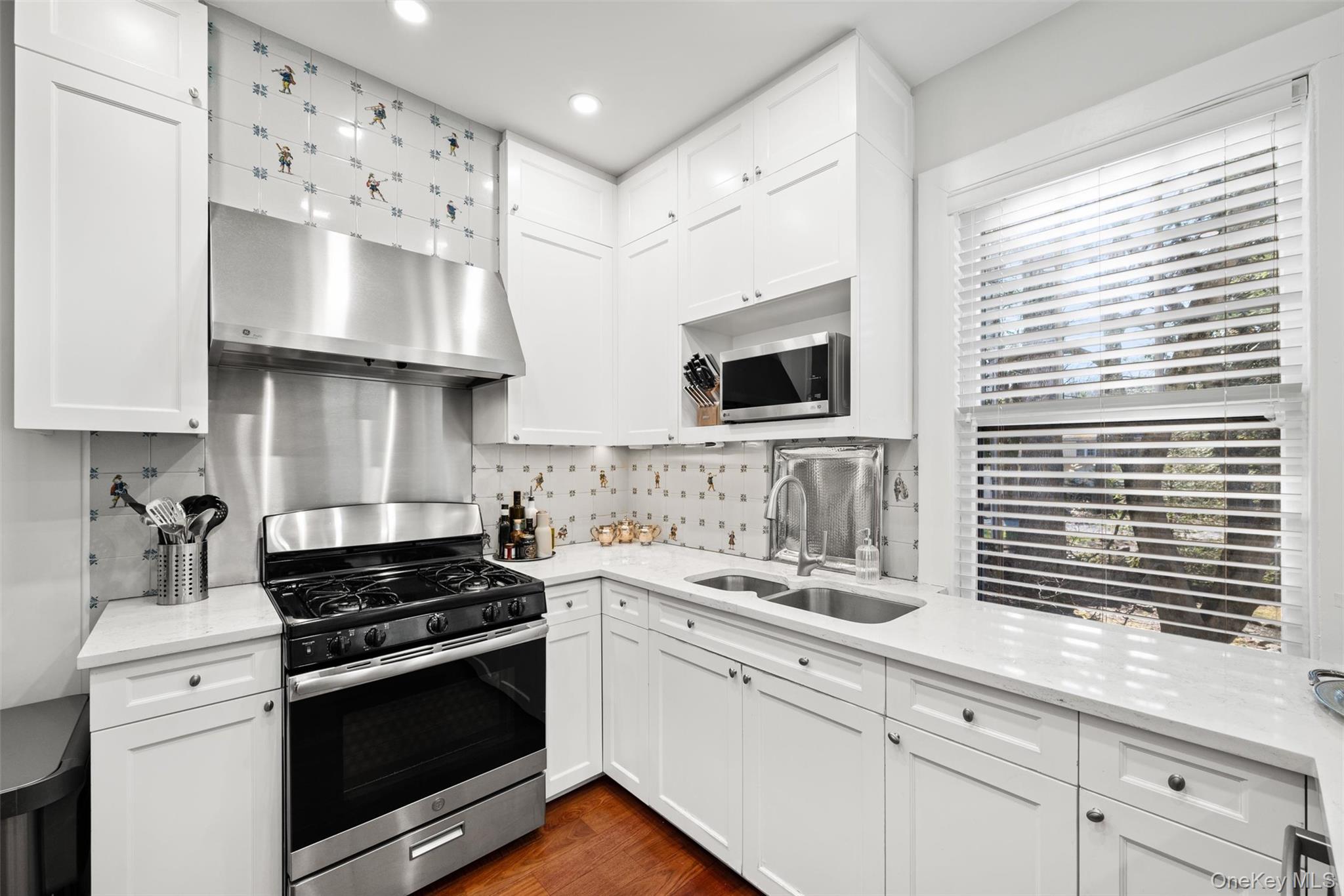 #20 photo, 15 Ridge Road, Tuxedo Park , NY 10987