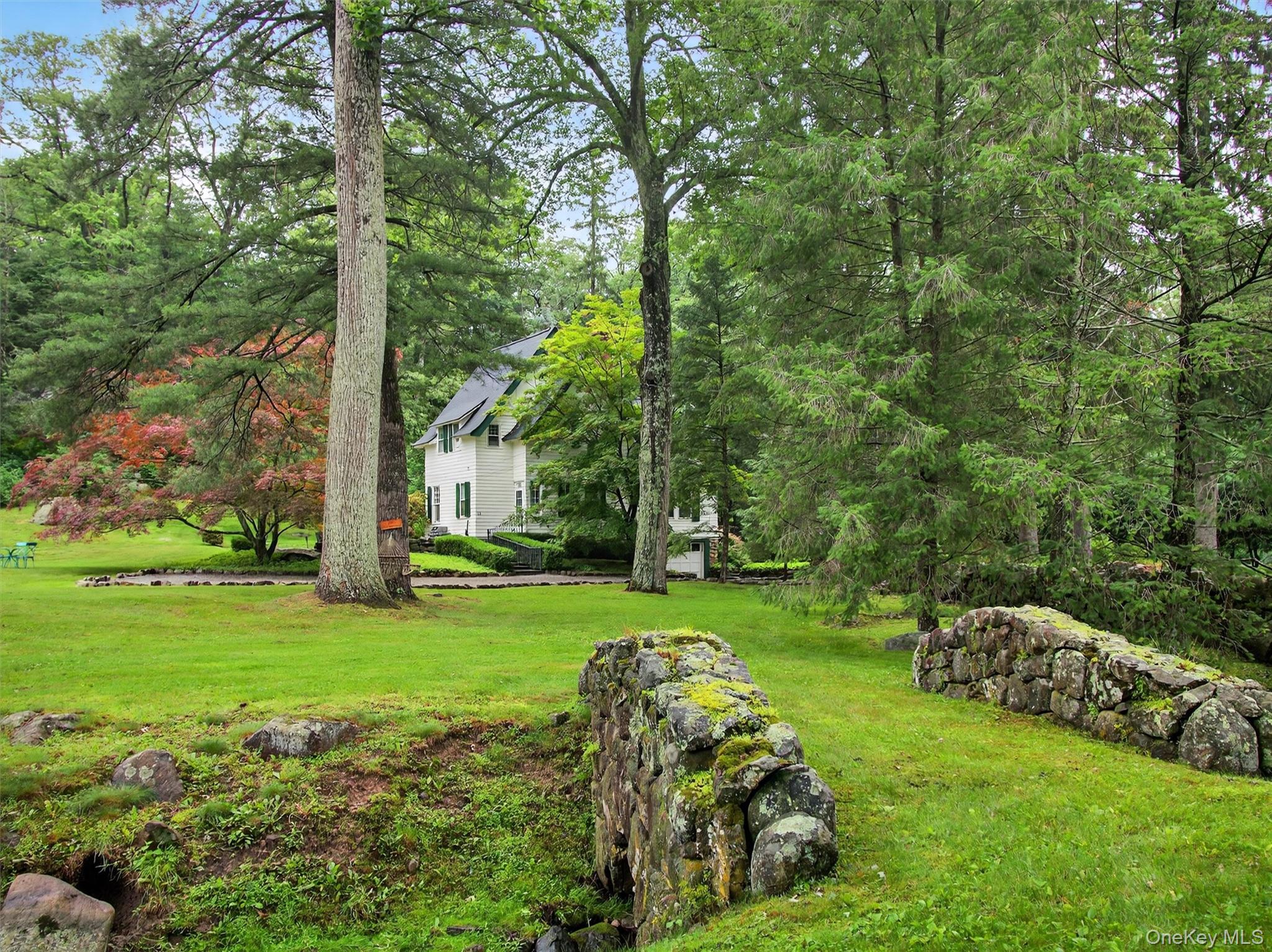 #5 photo, 15 Ridge Road, Tuxedo Park , NY 10987