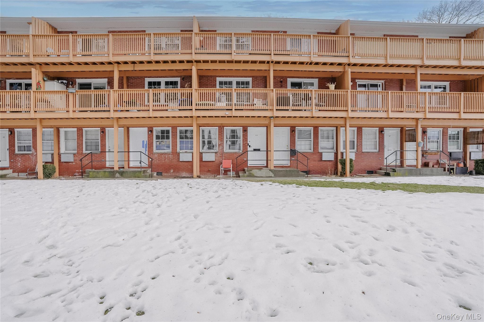 #2 photo, 1 Huguenot Street, New Paltz , NY 12561