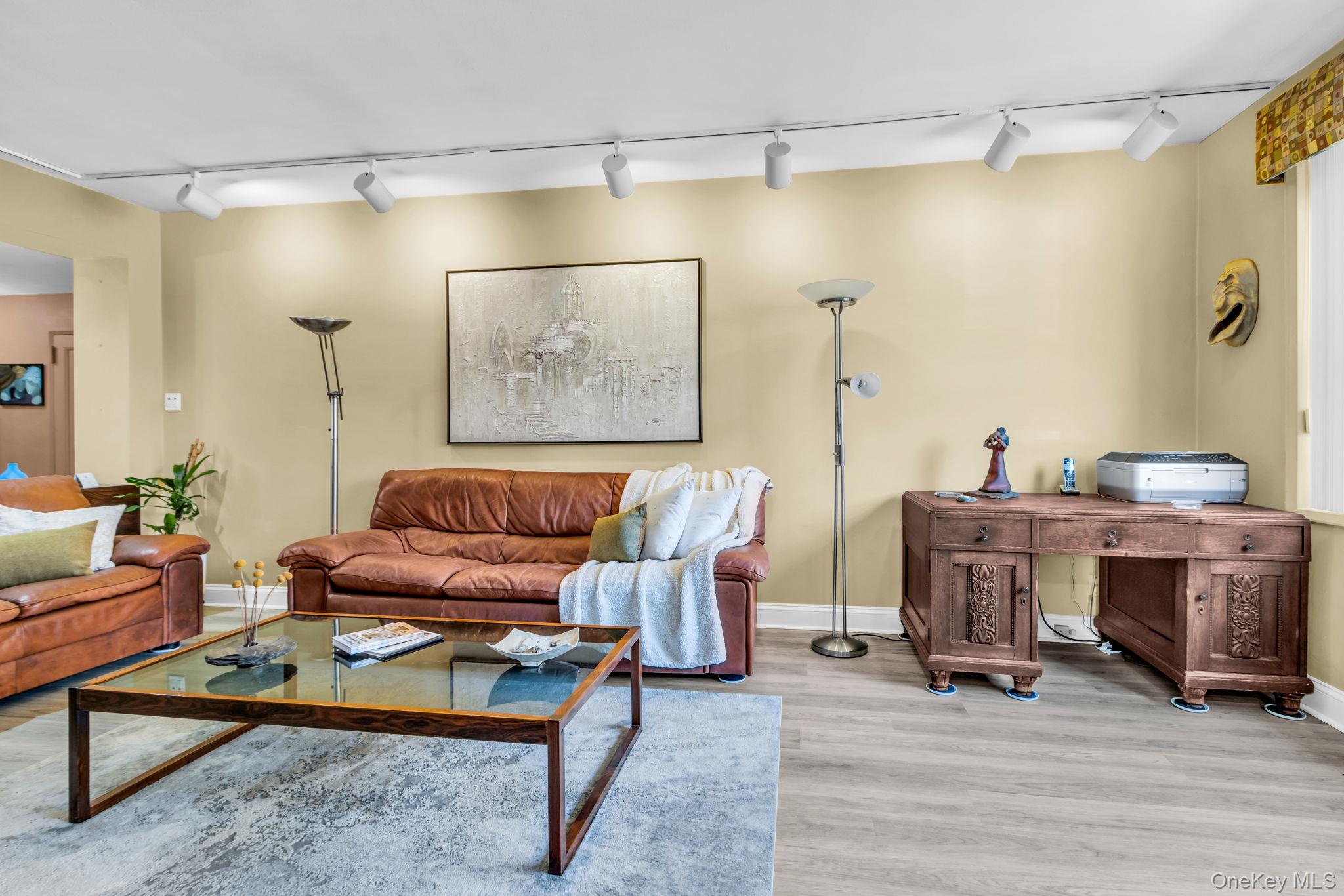 #3 photo, 3601 Johnson Avenue, הברונקס Bronx , NY 10463