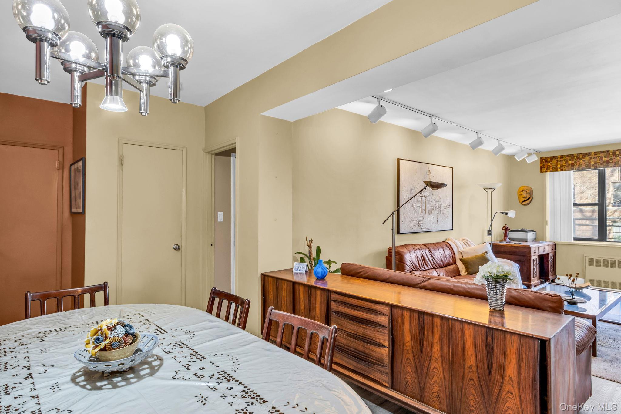 #5 photo, 3601 Johnson Avenue, הברונקס Bronx , NY 10463