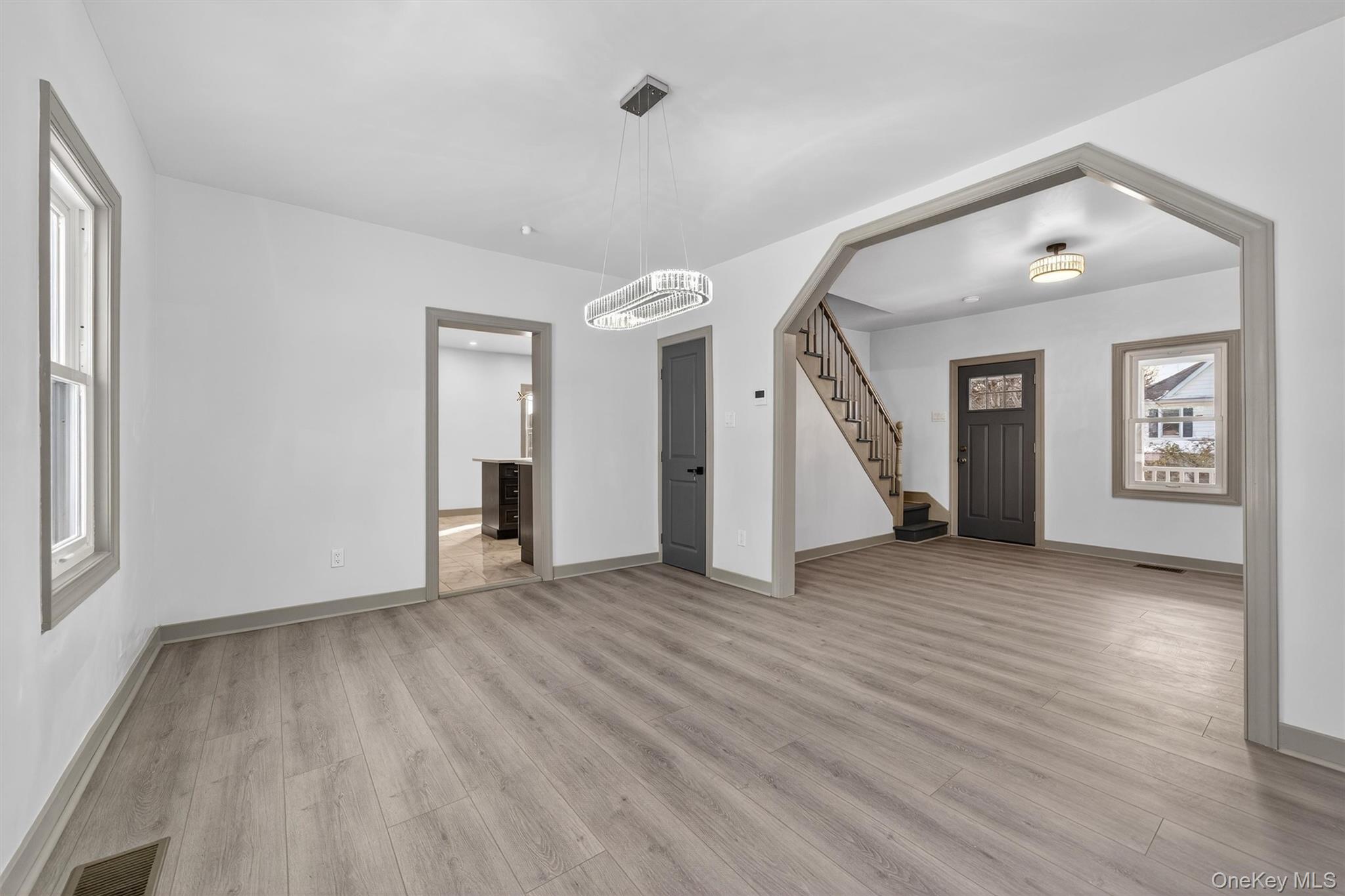 #11 photo, 62 Poplar Street, Newburgh , NY 12550