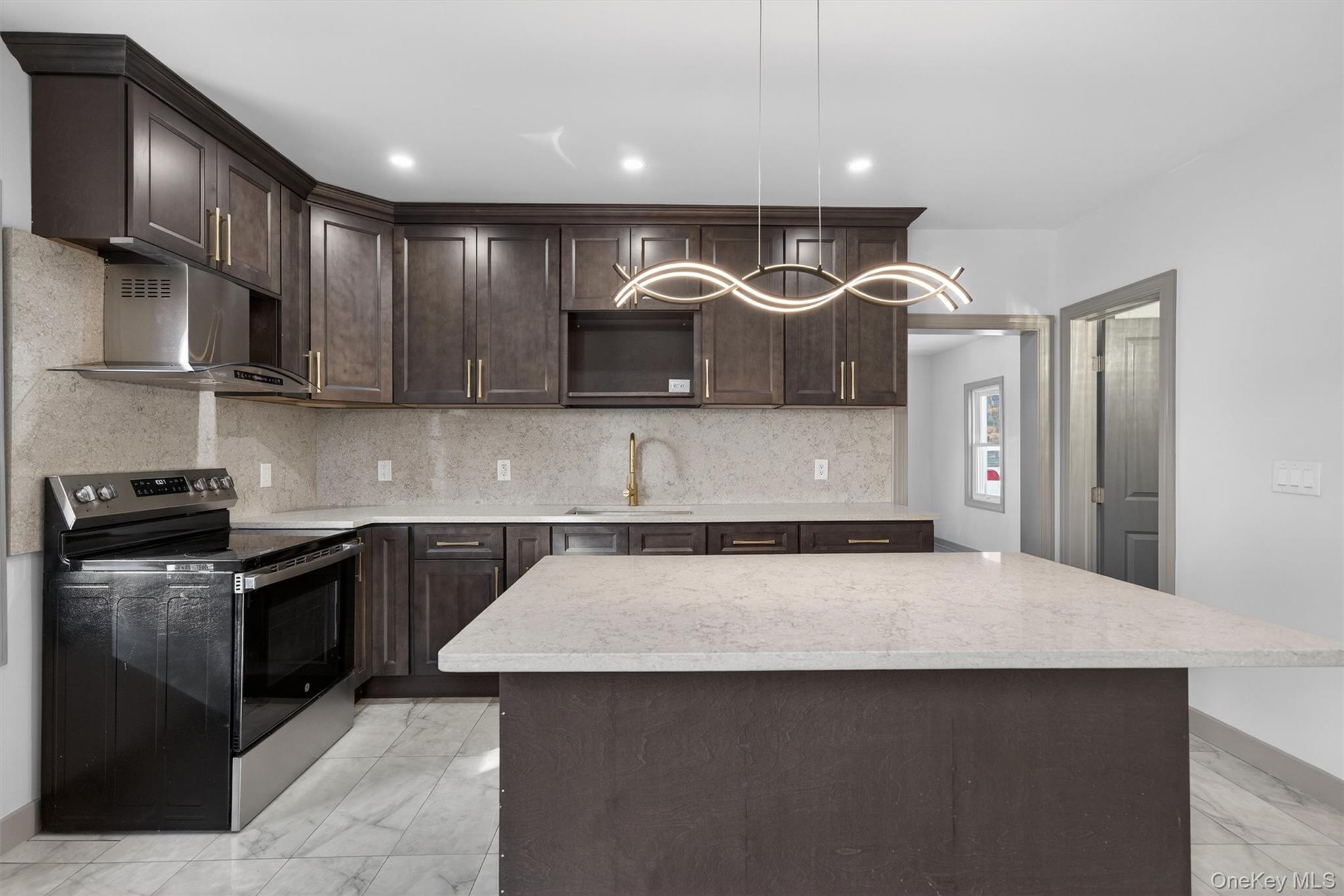 #14 photo, 62 Poplar Street, Newburgh , NY 12550