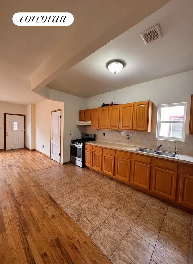 #2 photo, Far Rockaway, Far Rockaway , NY 11691