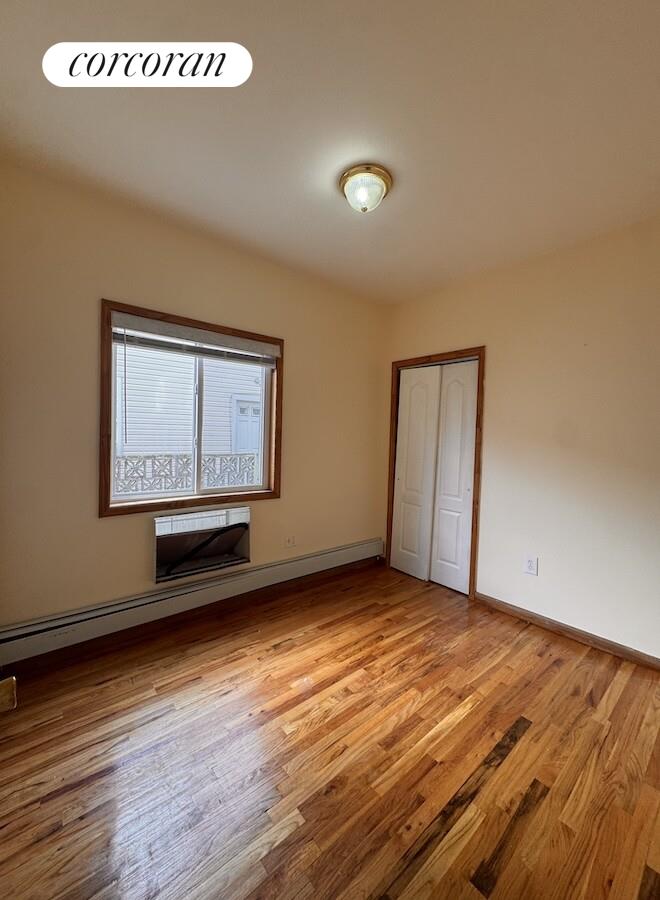 #7 photo, Far Rockaway, Far Rockaway , NY 11691