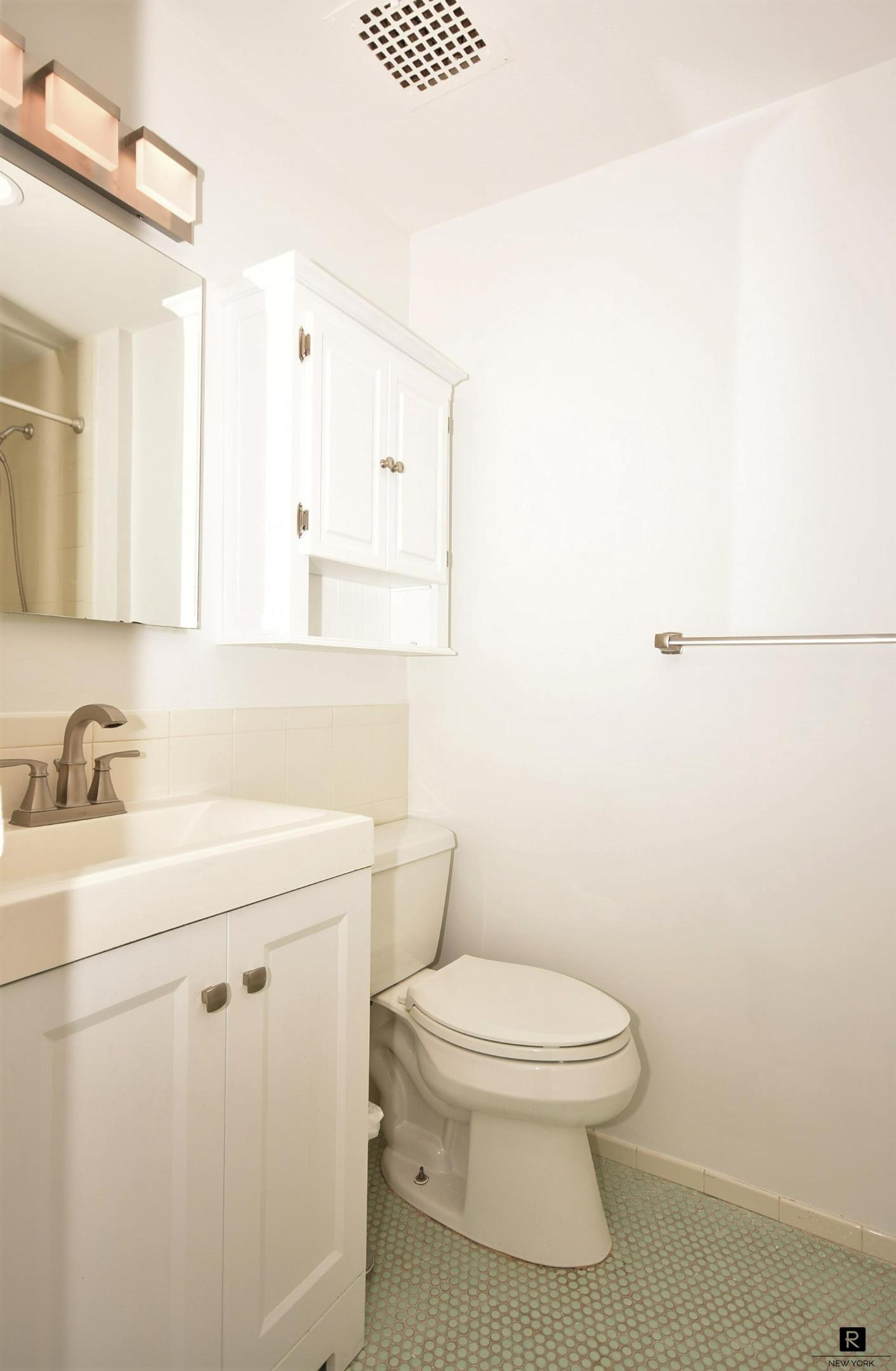 #13 photo, New York City, Gramercy Park , NY 10010