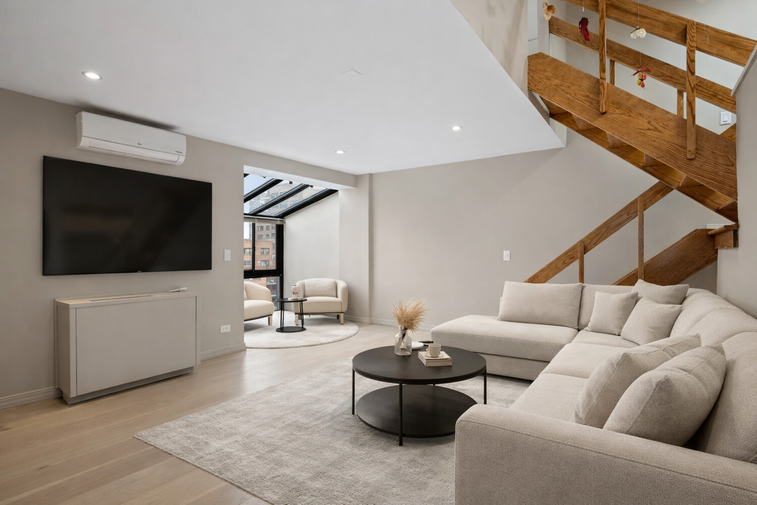 #1 photo, New York City, Yorkville , NY 10028