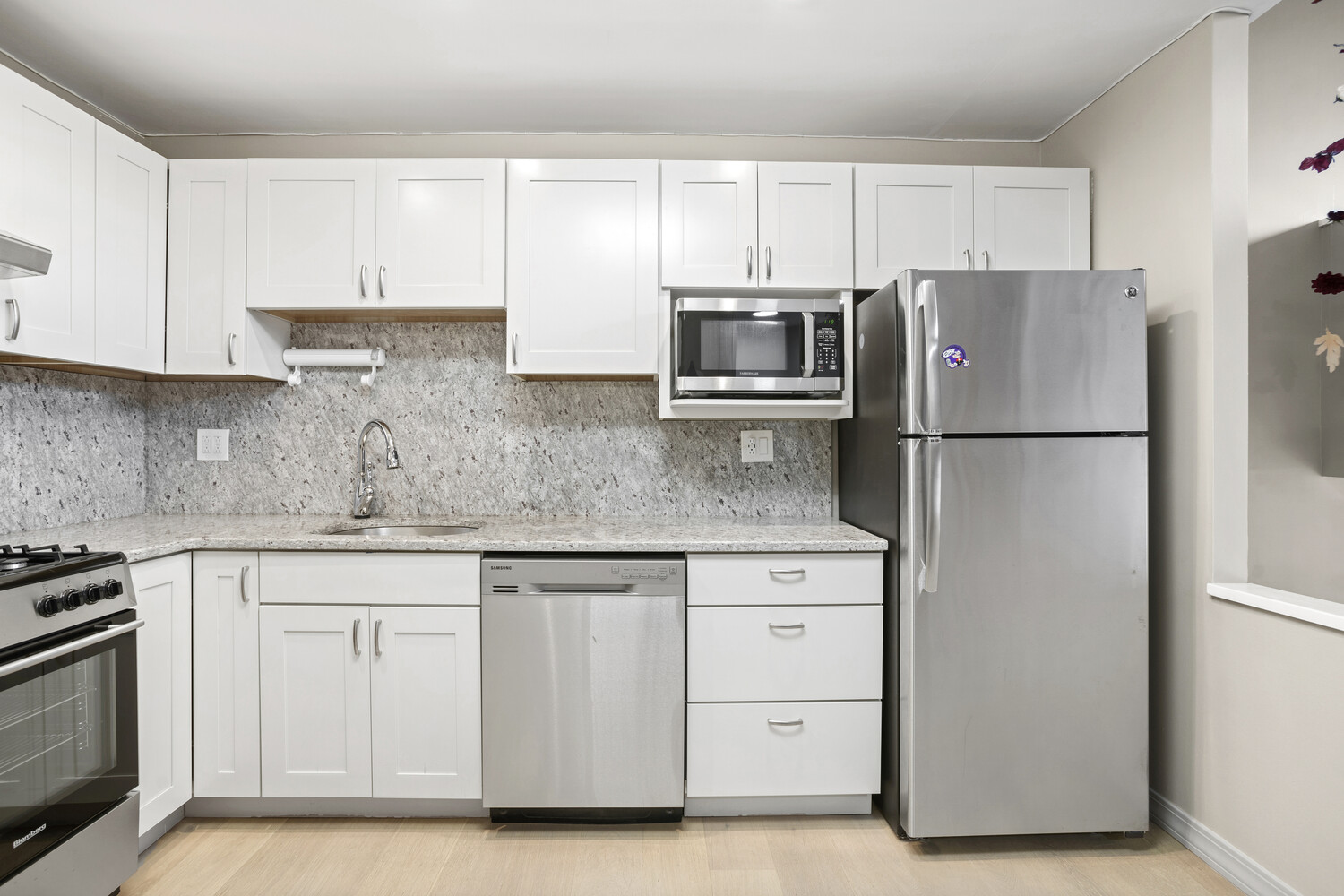 #4 photo, New York City, Yorkville , NY 10028