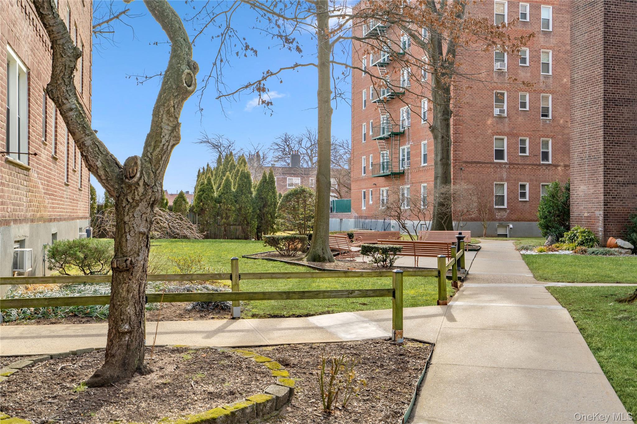 #11 photo, 24 Mulford Place, Hempstead , NY 11550