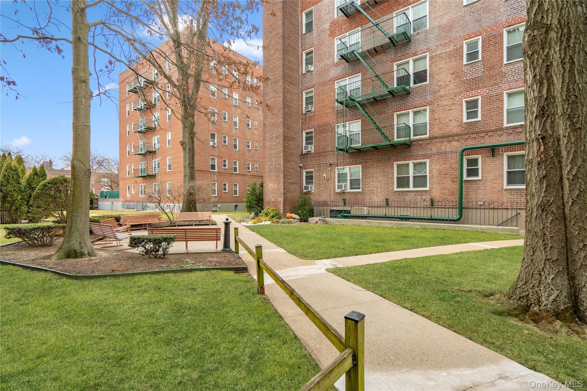 #13 photo, 24 Mulford Place, Hempstead , NY 11550