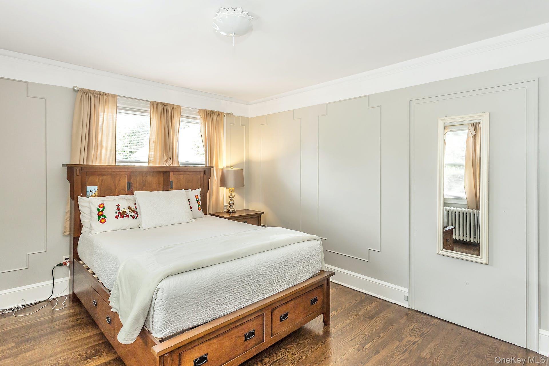 #6 photo, 29 Ford Street, Glen Cove , NY 11542