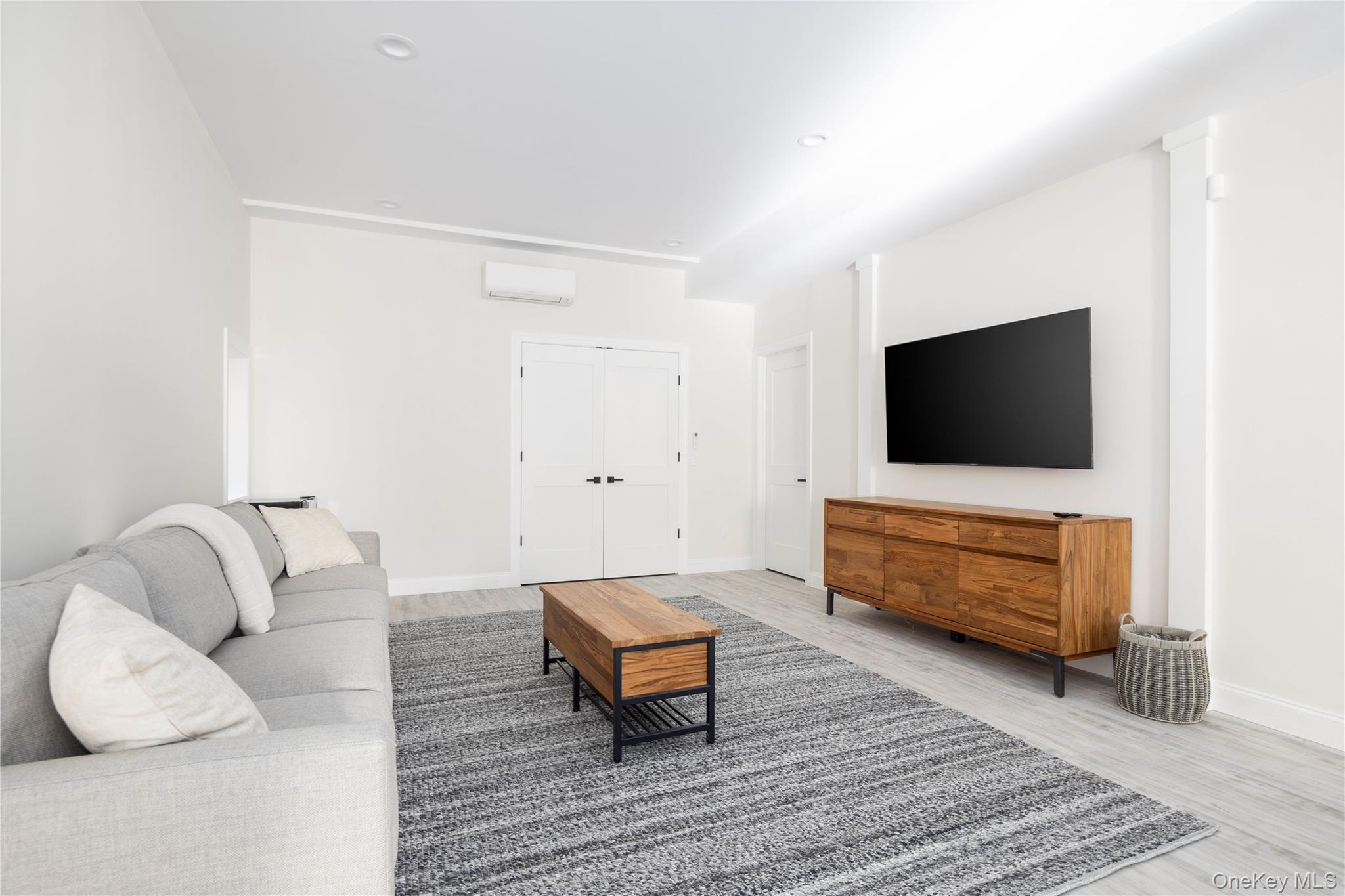 #15 photo, 242 Maple Lane, Greenport , NY 11944