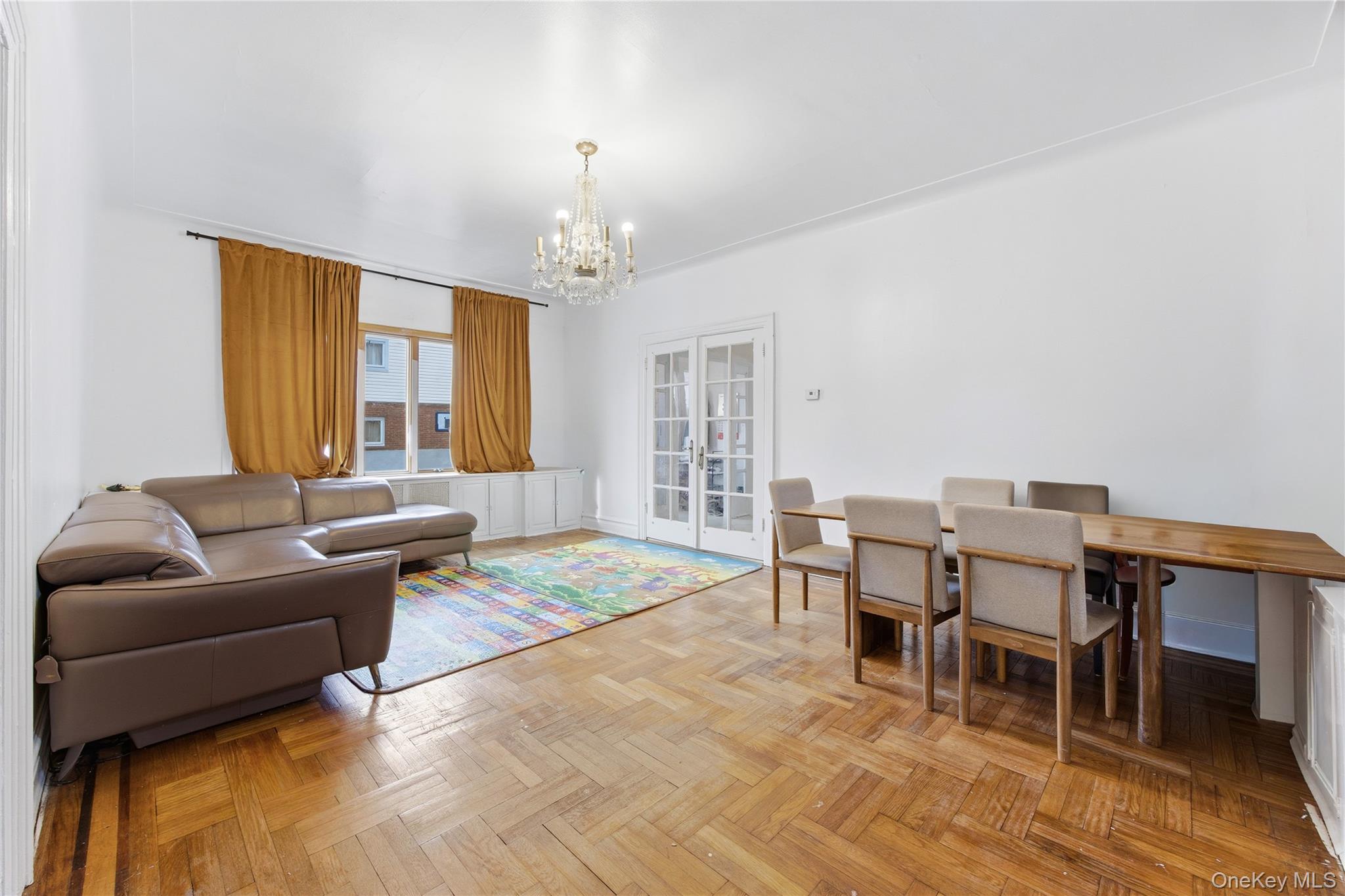 #13 photo, 16016 Riverside Drive, Beechhurst , NY 11357