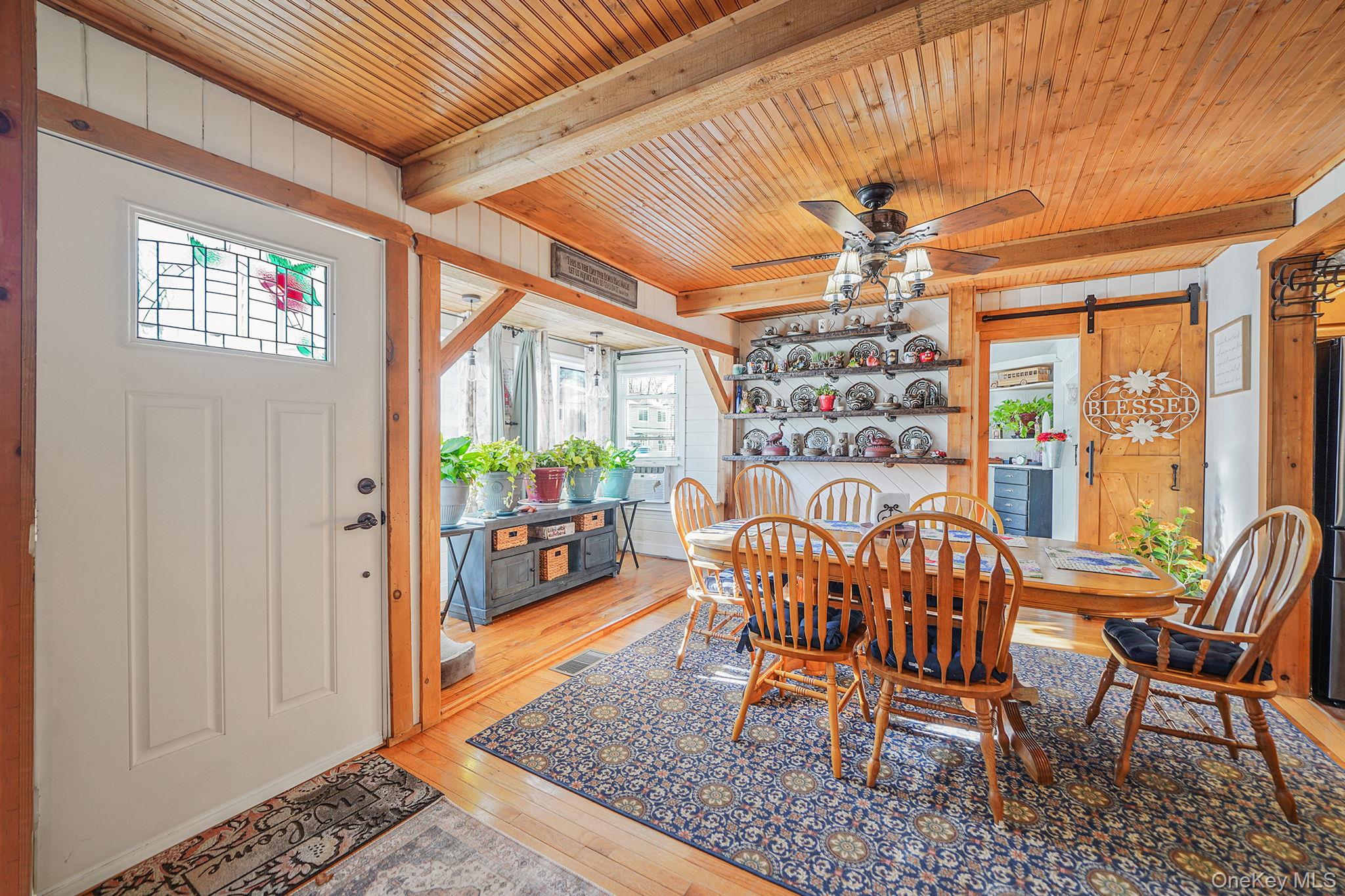 #7 photo, 15 18th Avenue, Bay Shore , NY 11706