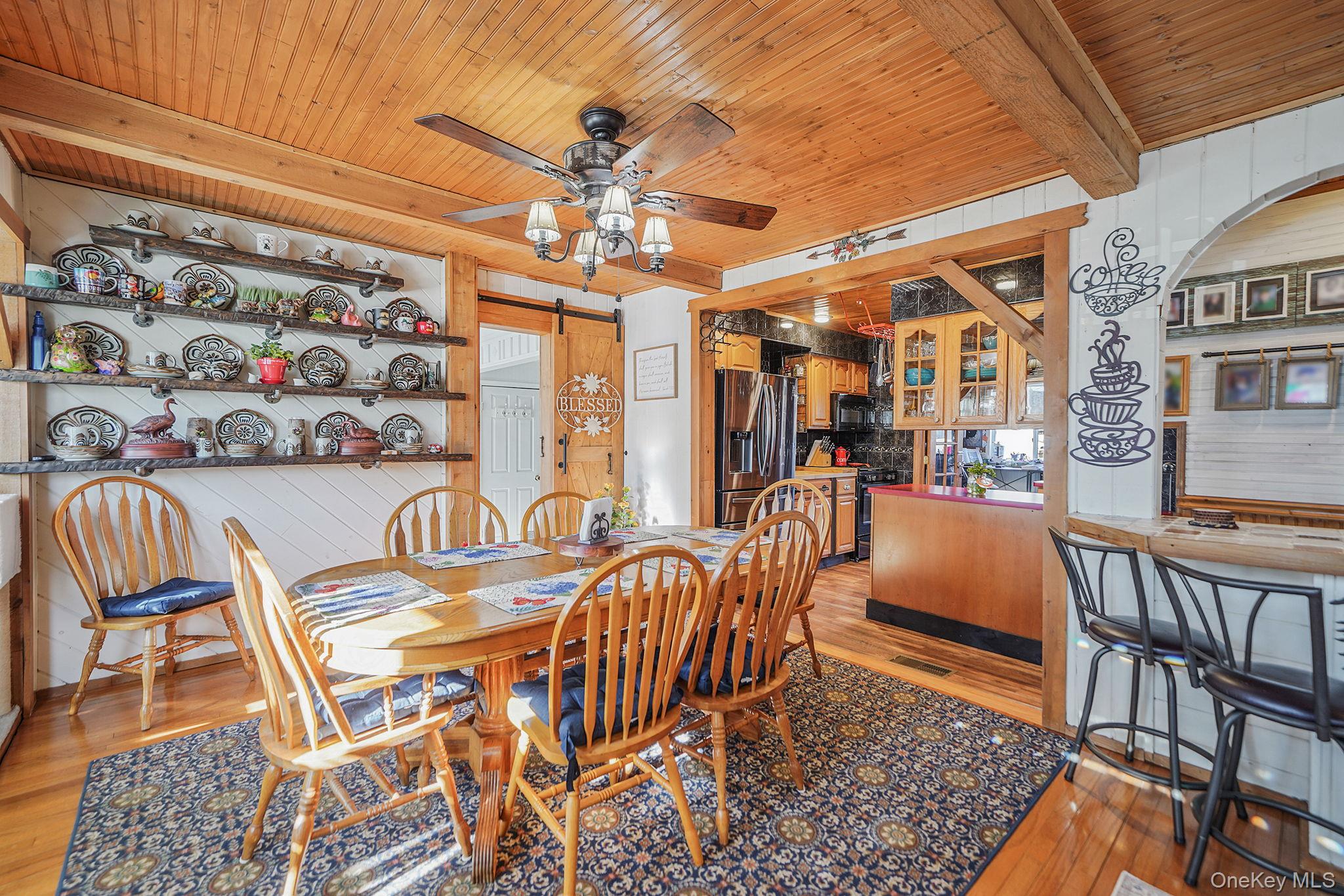 #8 photo, 15 18th Avenue, Bay Shore , NY 11706