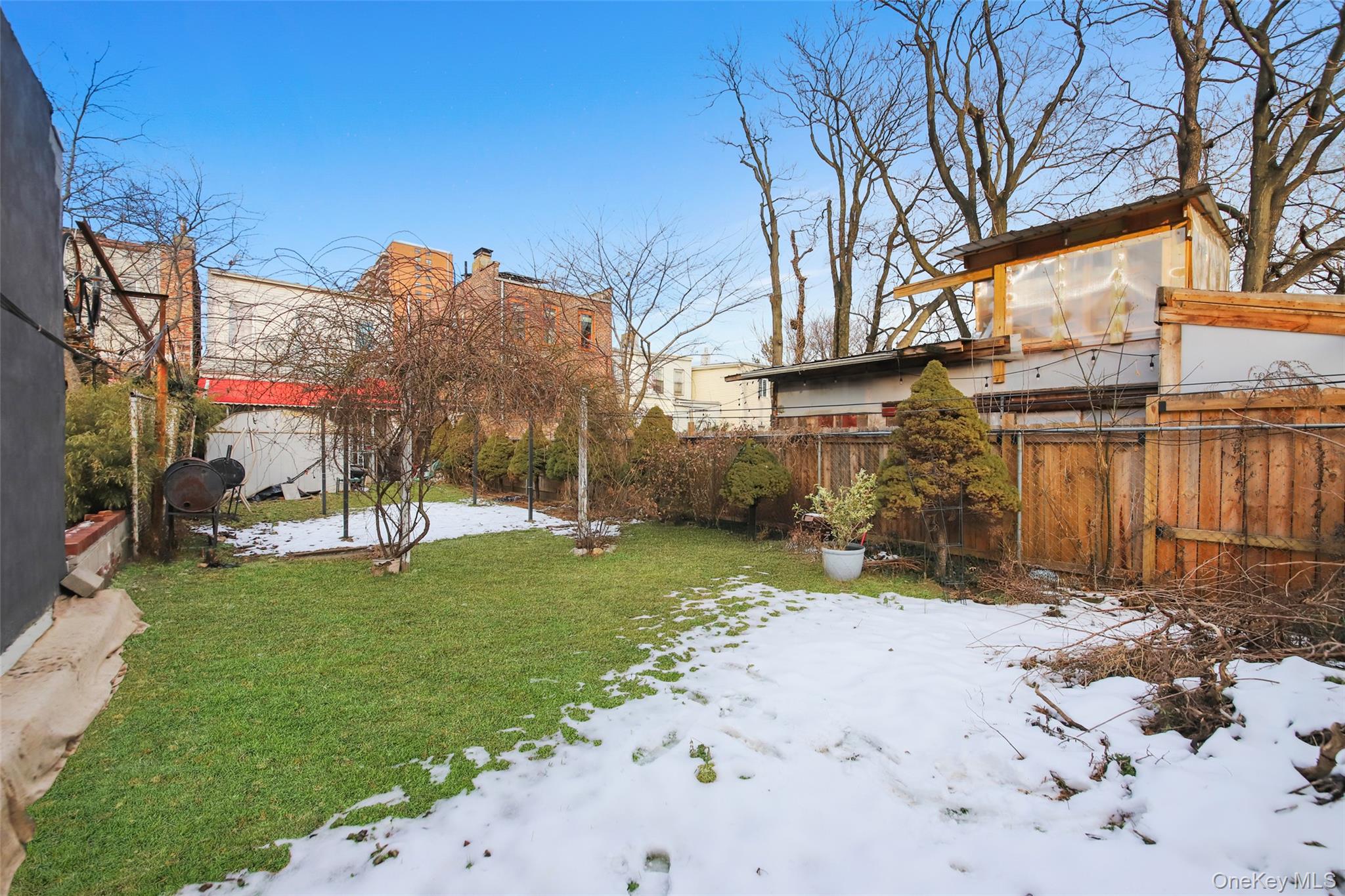 #7 photo, 2058 Bergen Street, Brooklyn , NY 11233