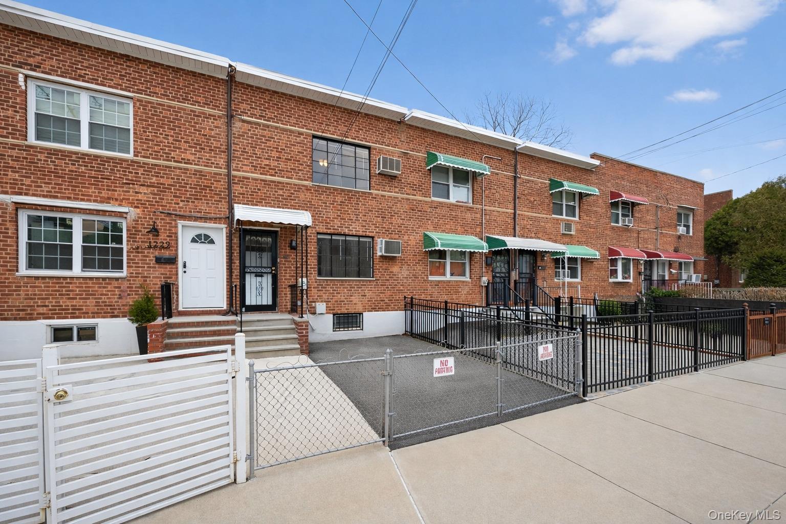 #2 photo, 1231 E 223rd Street, ब्रोंक्स Bronx , NY 10466