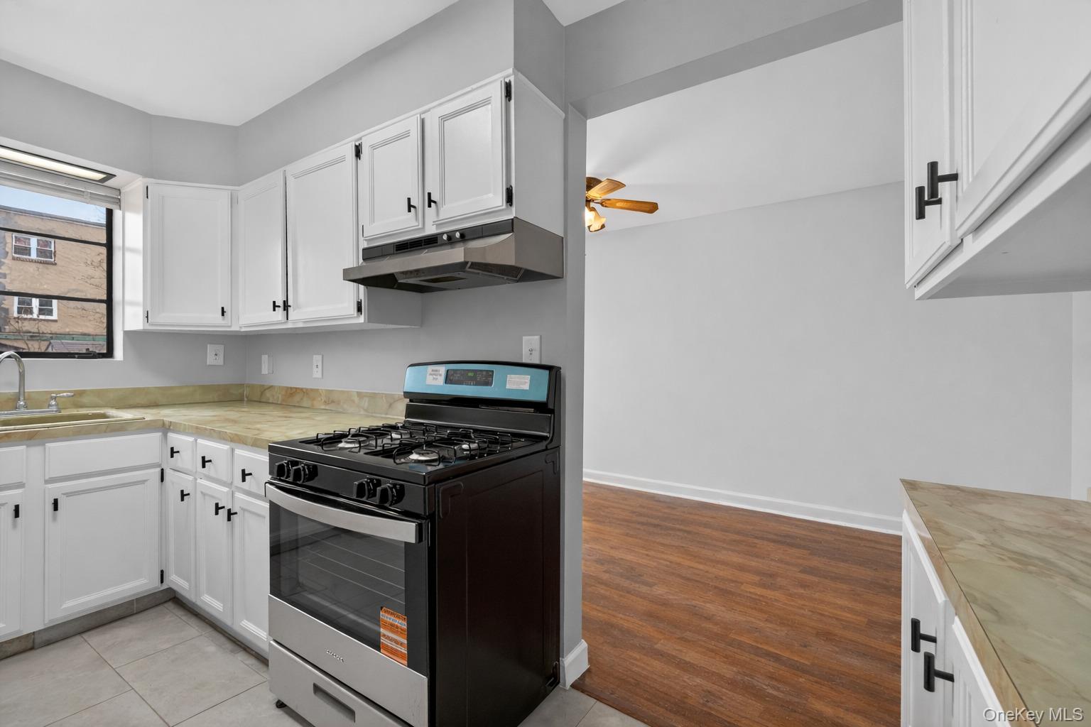 #8 photo, 1231 E 223rd Street, ब्रोंक्स Bronx , NY 10466