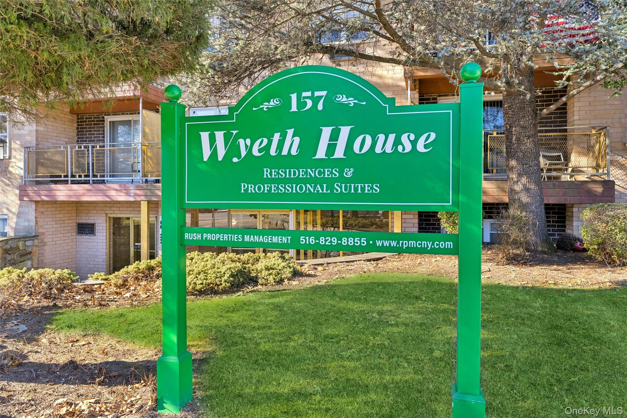 #15 photo, 157 Hempstead Avenue, Lynbrook , NY 11563