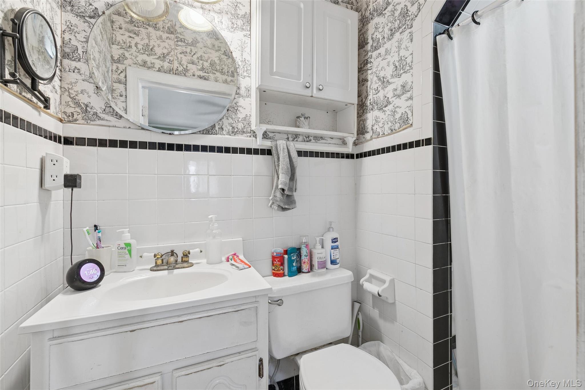 #12 photo, 73 Redmond Avenue, Bay Shore , NY 11706