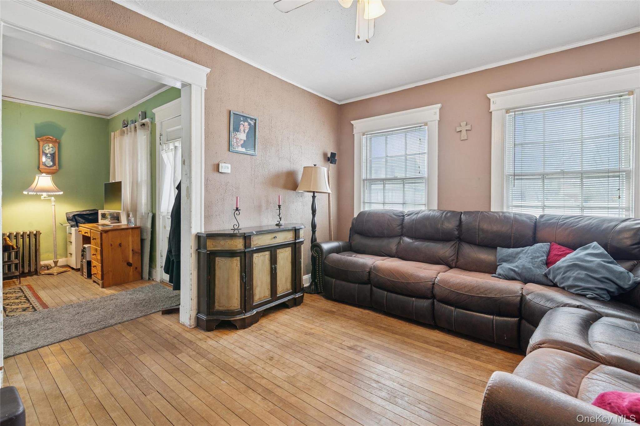 #9 photo, 73 Redmond Avenue, Bay Shore , NY 11706