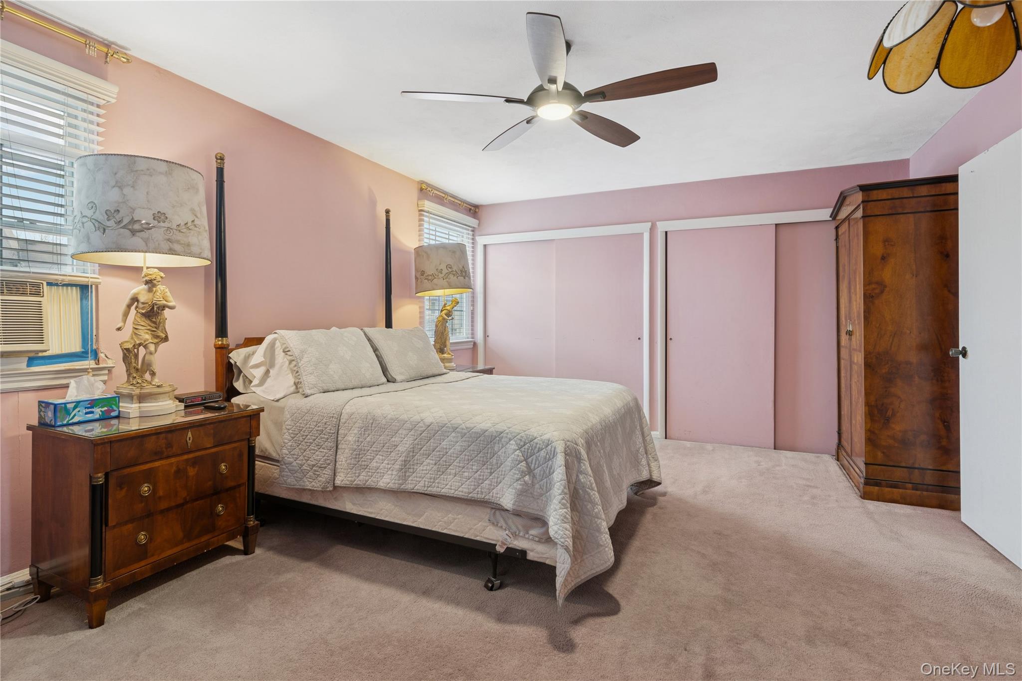 #18 photo, 166-07 Union Turnpike, Fresh Meadows , NY 11366