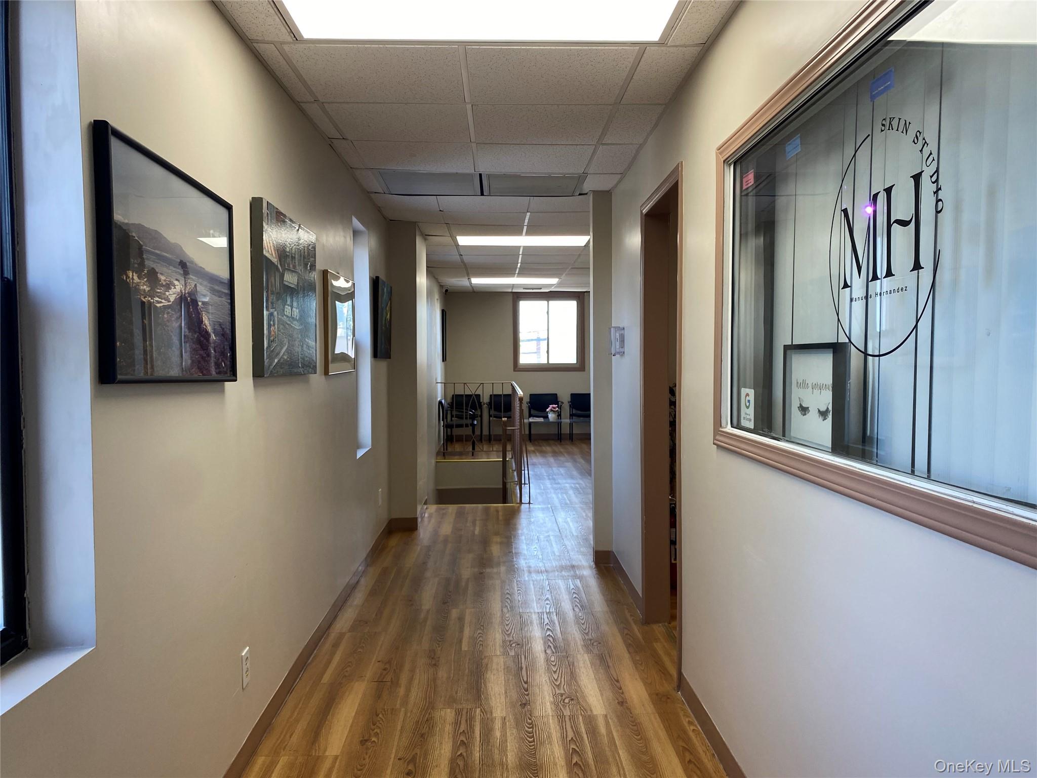 #4 photo, 1285 Montauk Highway, Copiague , NY 11726