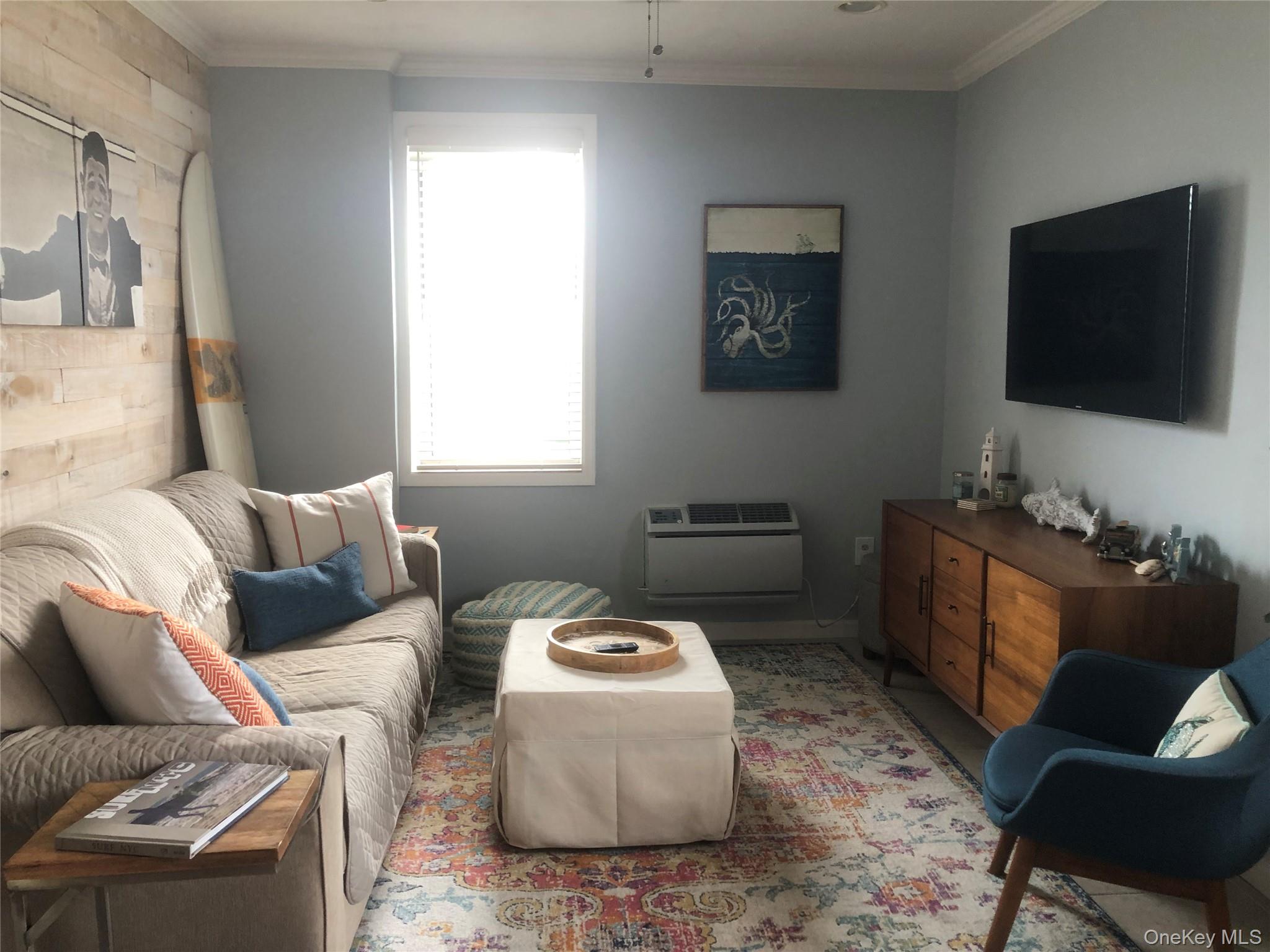 #5 photo, 855 E Broadway, Long Beach , NY 11561