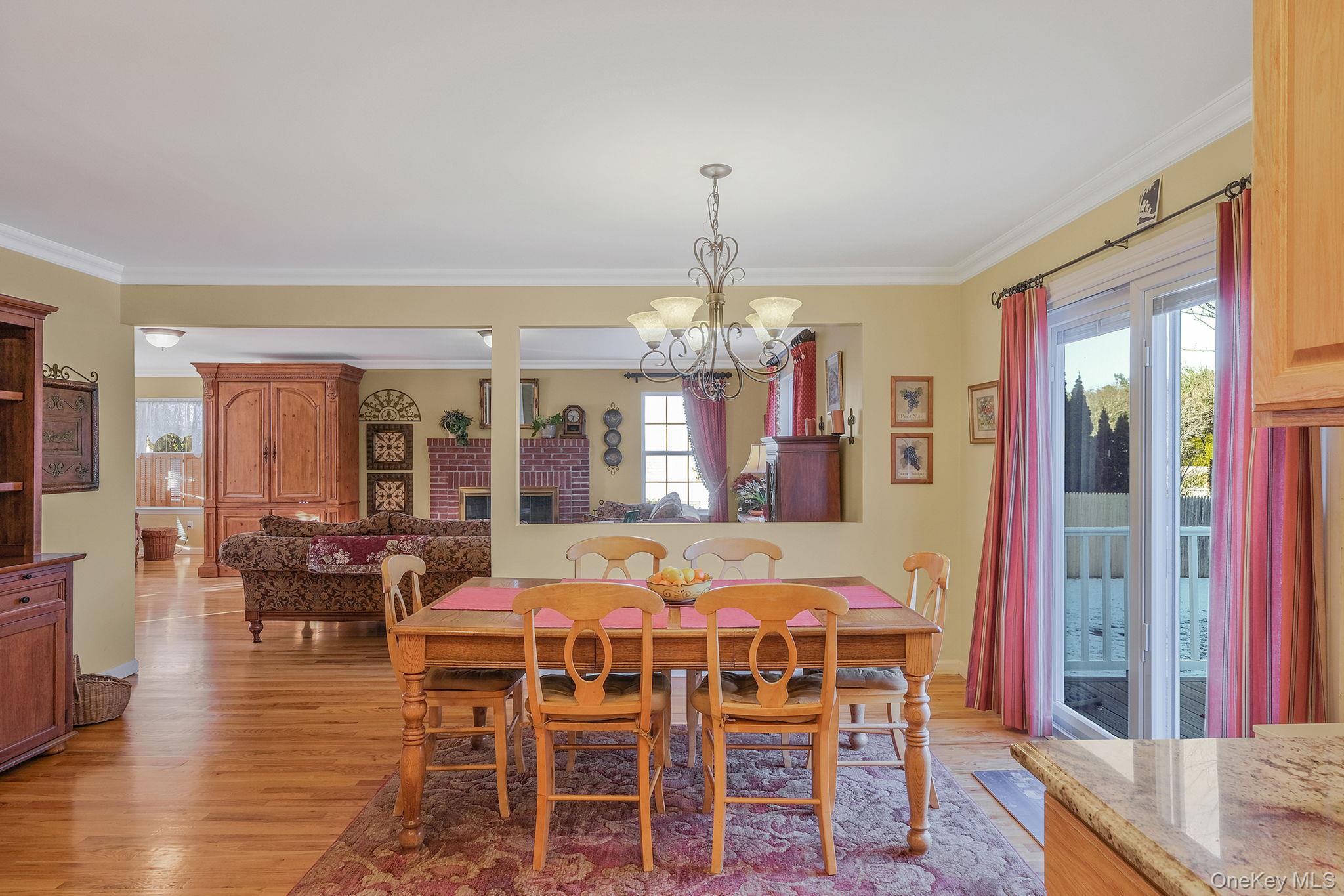 #14 photo, 5 Old Neck Court, Manorville , NY 11949