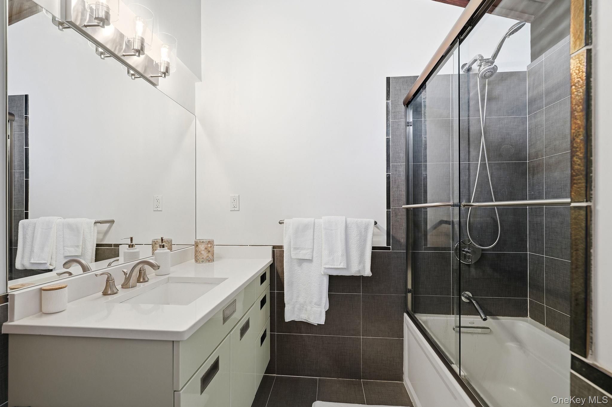 #17 photo, 16 Park Hill Terrace, Dobbs Ferry , NY 10522