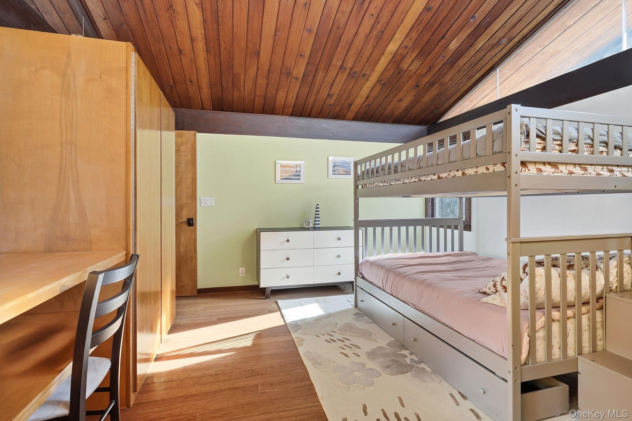 #19 photo, 16 Park Hill Terrace, Dobbs Ferry , NY 10522