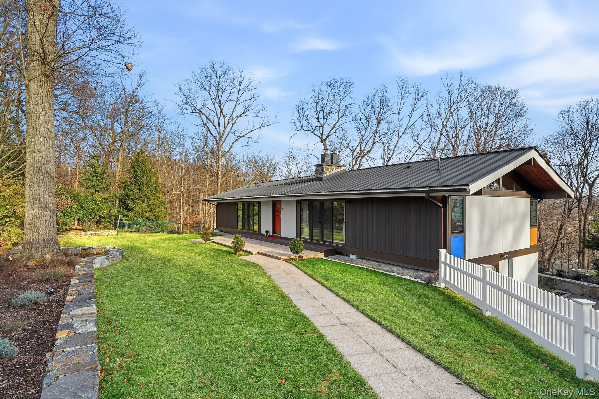 #2 photo, 16 Park Hill Terrace, Dobbs Ferry , NY 10522