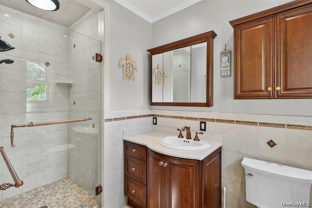 #18 photo, 73 Balmville Road, Newburgh , NY 12550