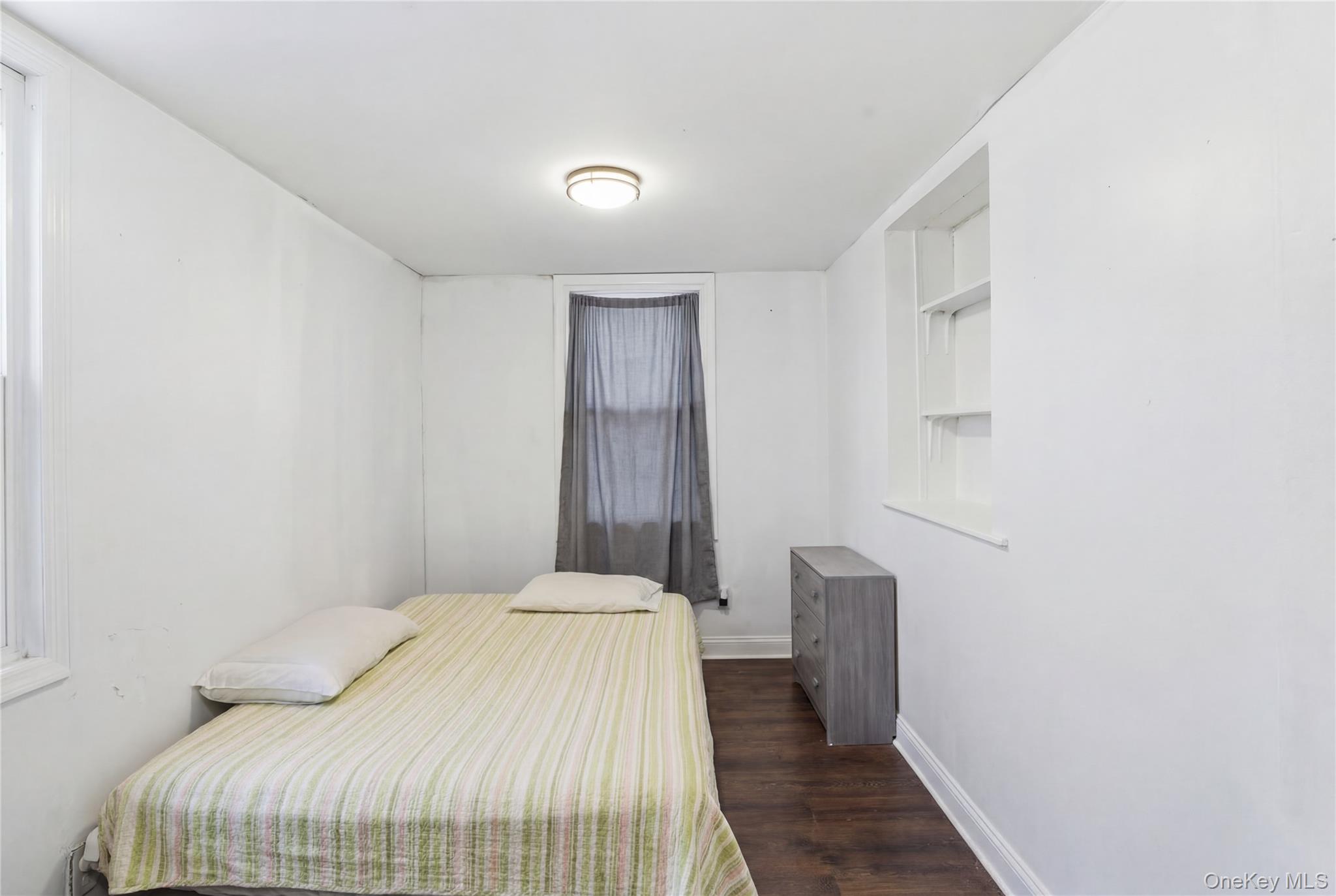 #20 photo, 1042 E 233rd Street, 布朗士 Bronx , NY 10466