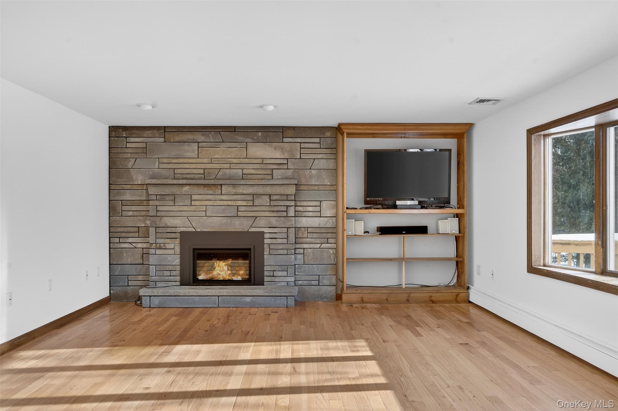 #8 photo, 131 Barbarossa Lane, Kingston , NY 12401