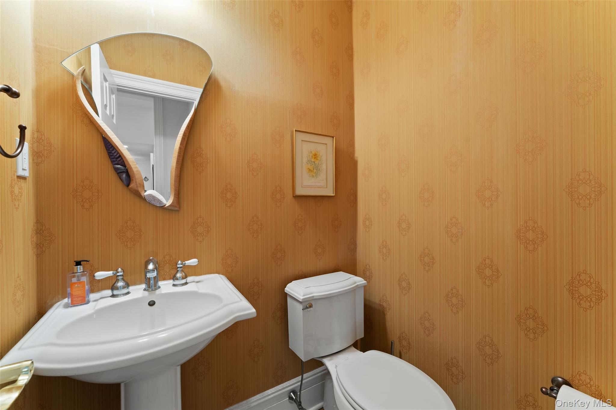 #15 photo, 5 Stonewall Lane, Mamaroneck , NY 10543