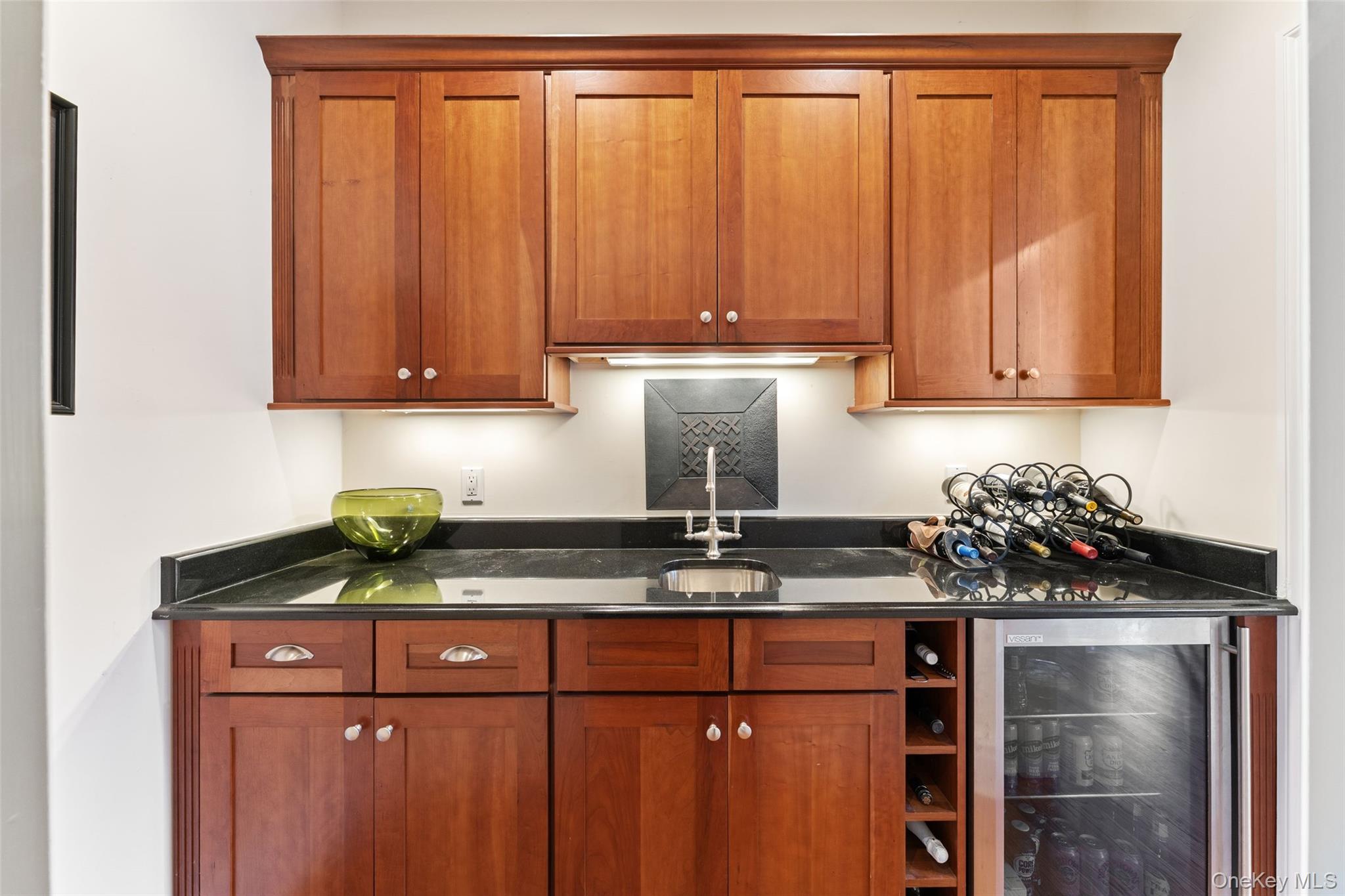 #8 photo, 5 Stonewall Lane, Mamaroneck , NY 10543