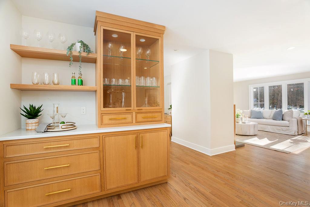 #12 photo, 49 Salisbury Road, 코네티컷주 Call Listing Agent , CT 06820