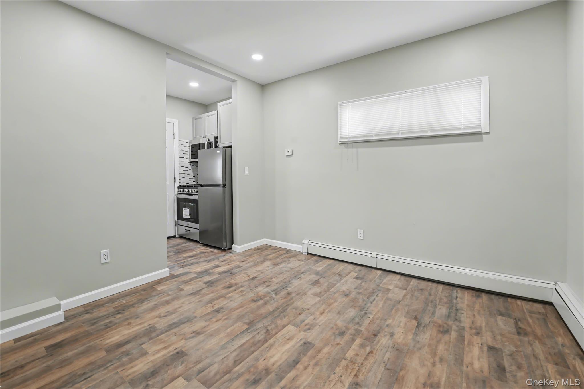 #7 photo, 7 S Atlantic Street, Bay Shore , NY 11706