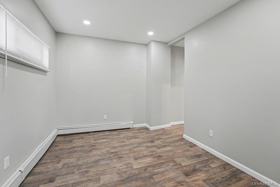 #9 photo, 7 S Atlantic Street, Bay Shore , NY 11706