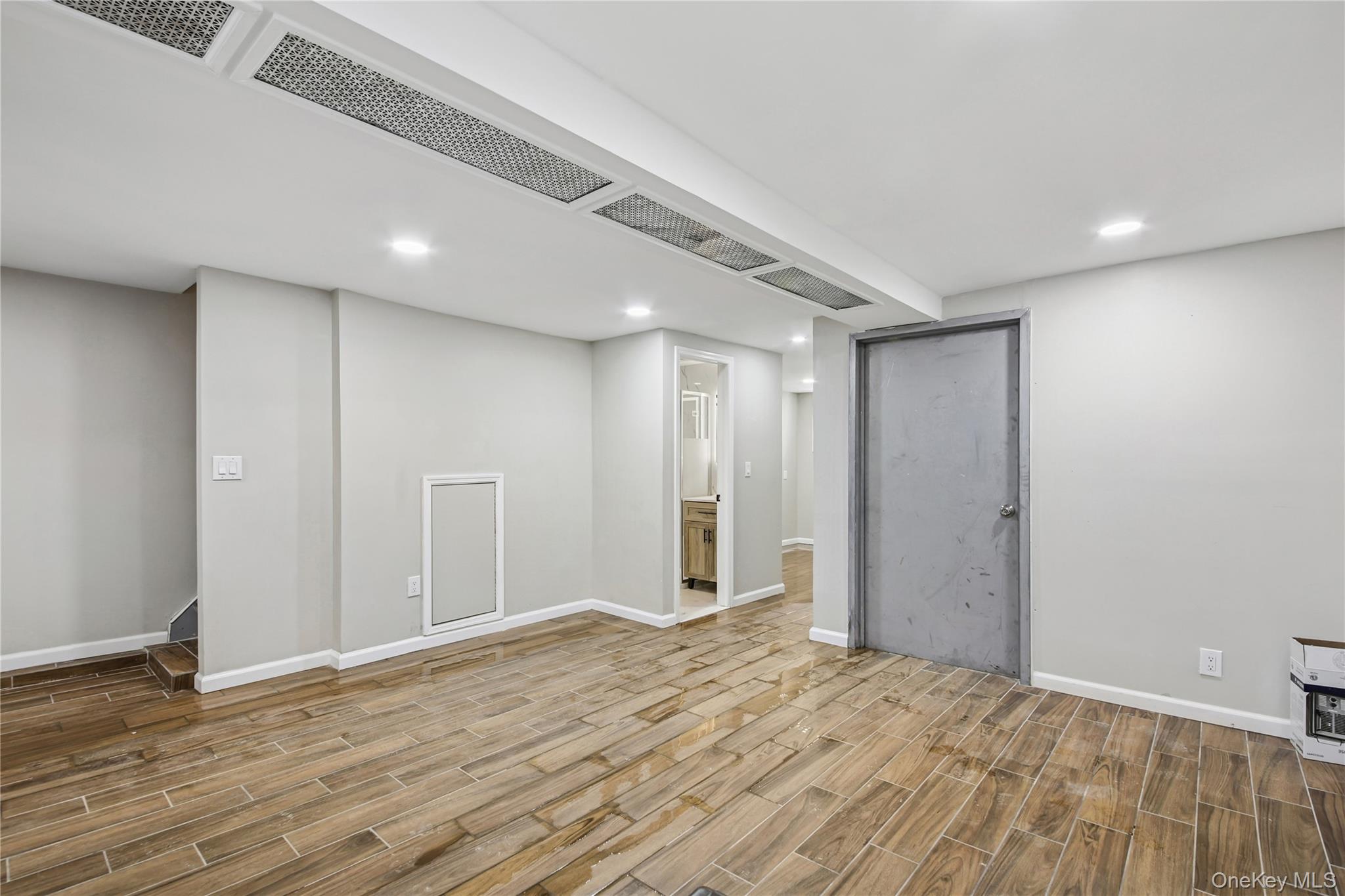 #12 photo, 3019 84th Street, Jackson Heights , NY 11370