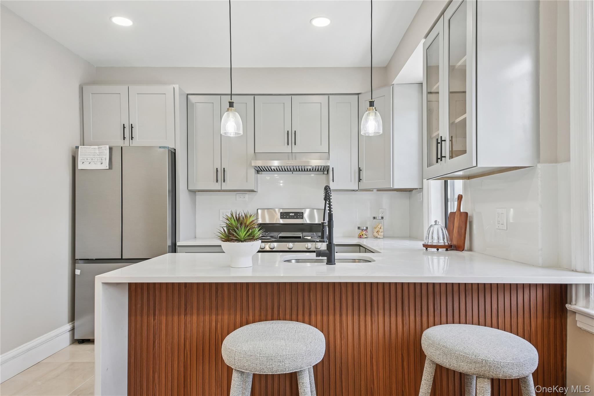 #4 photo, 3019 84th Street, Jackson Heights , NY 11370