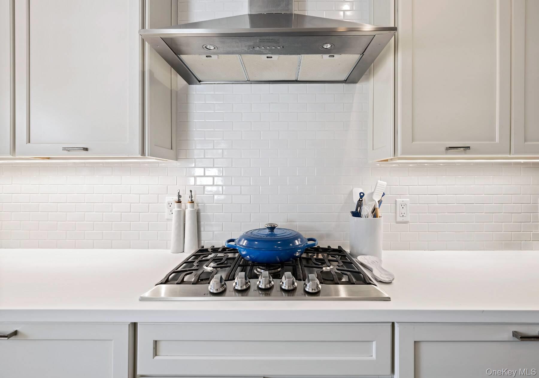 #10 photo, 30 Exchange Place, Westhampton Beach , NY 11978