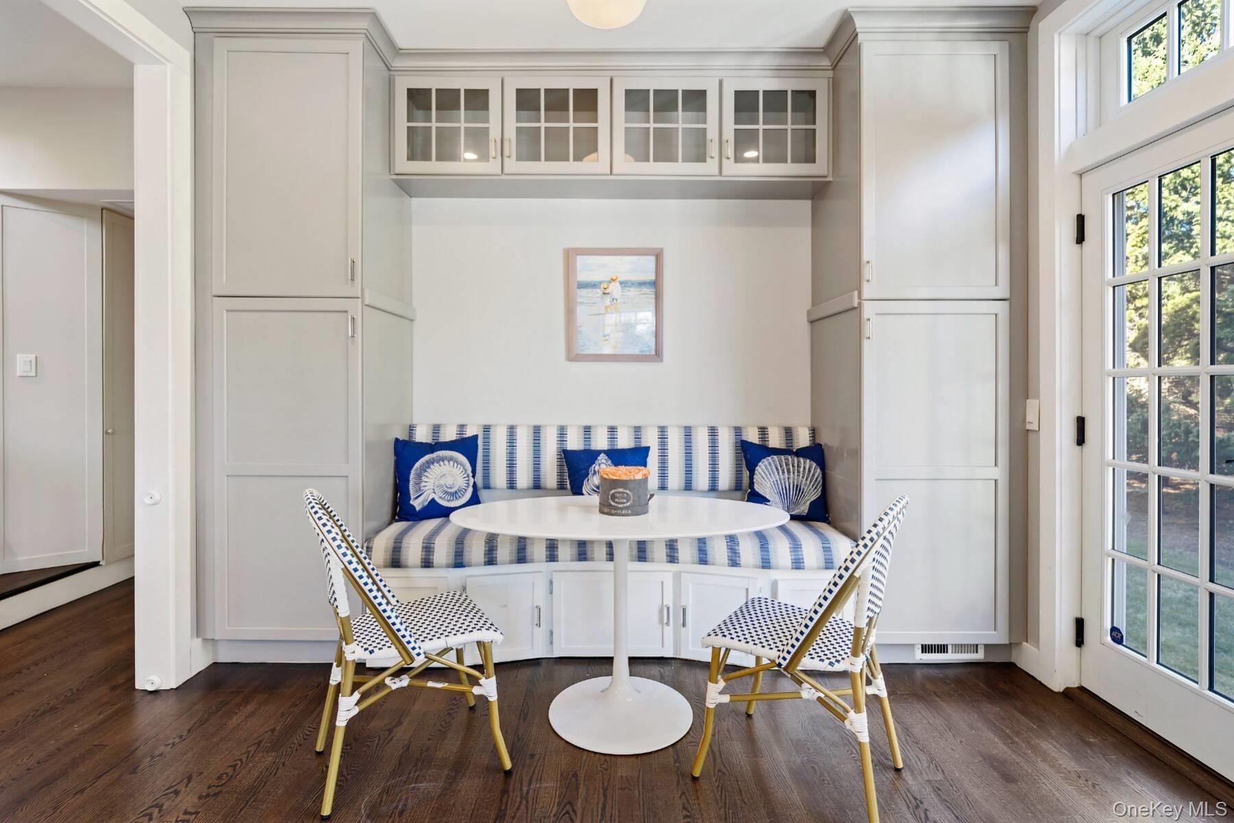 #11 photo, 30 Exchange Place, Westhampton Beach , NY 11978