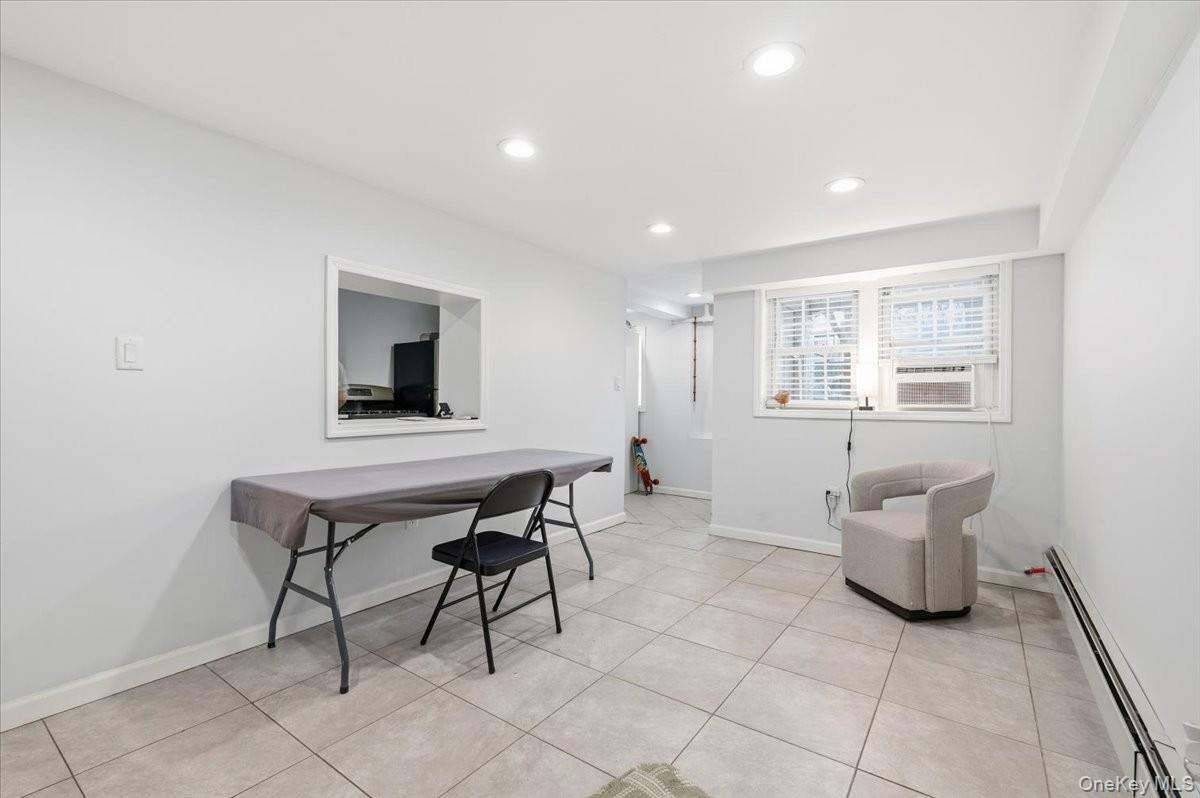 #15 photo, 1210 Plainview Avenue, Far Rockaway , NY 11691