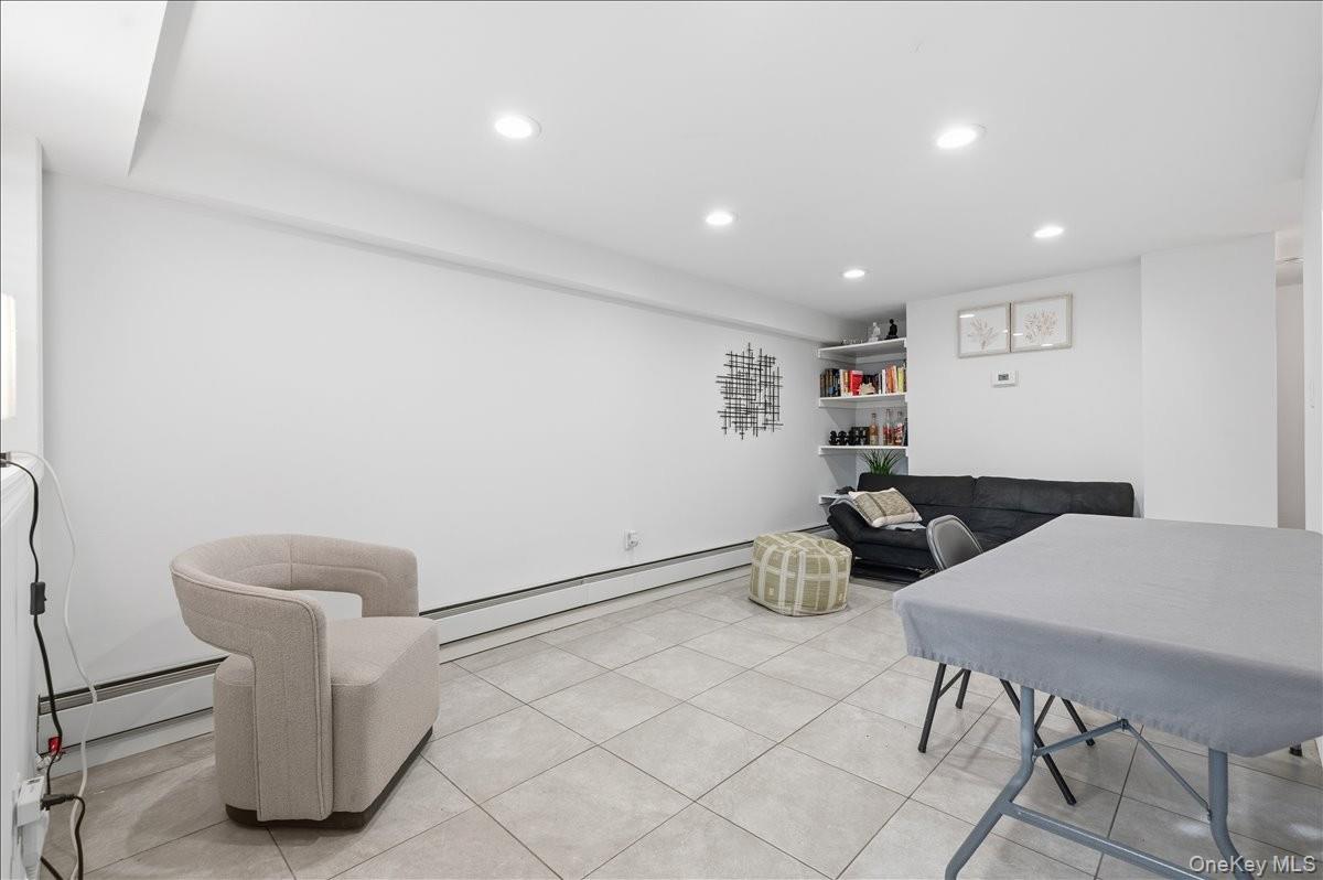 #16 photo, 1210 Plainview Avenue, Far Rockaway , NY 11691