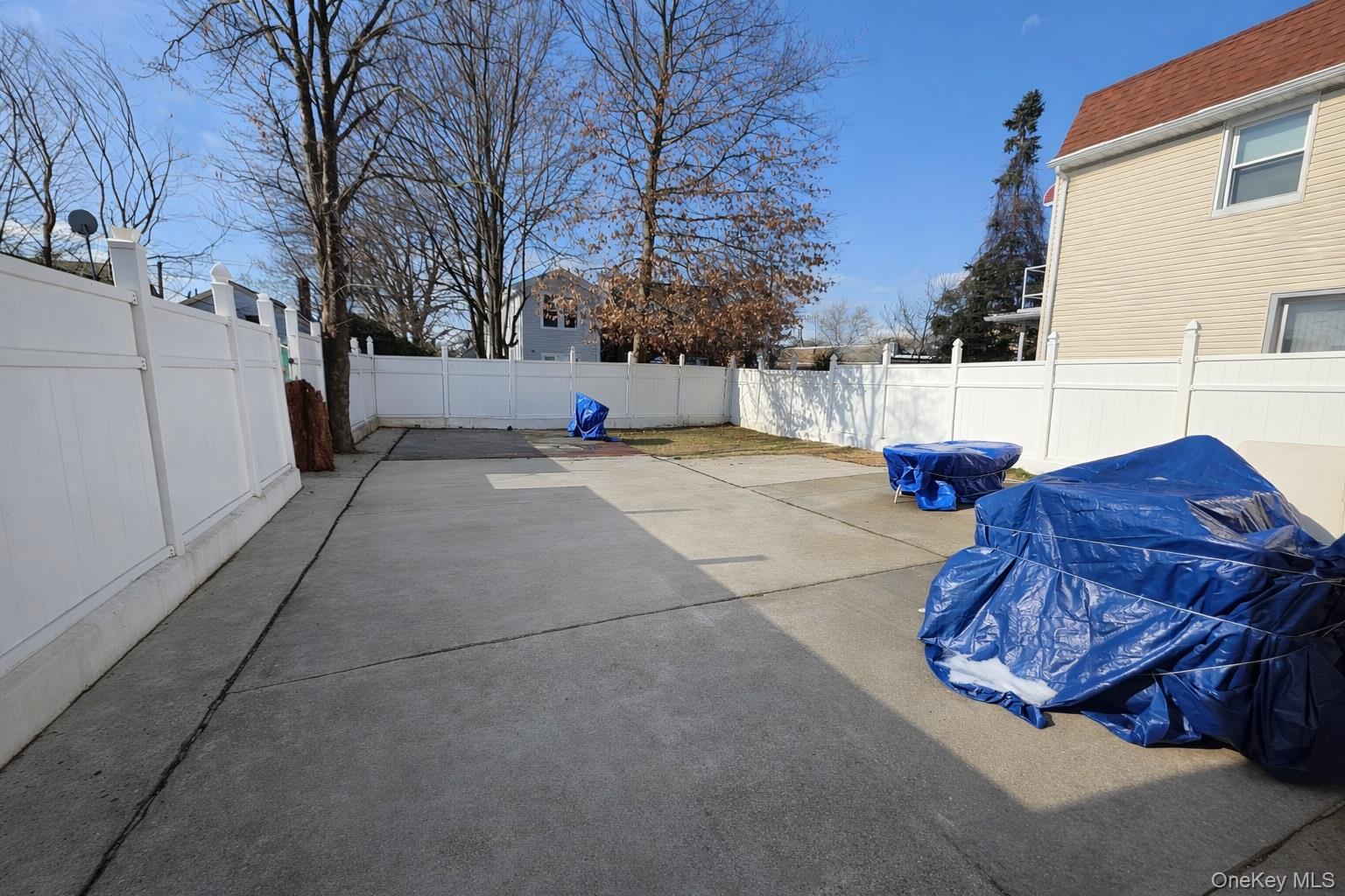 #16 photo, 2725 Fenton Avenue, Bronx , NY 10469