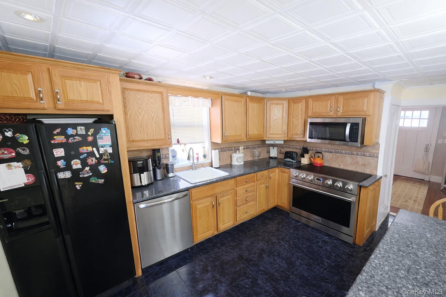 #2 photo, 2725 Fenton Avenue, Bronx , NY 10469