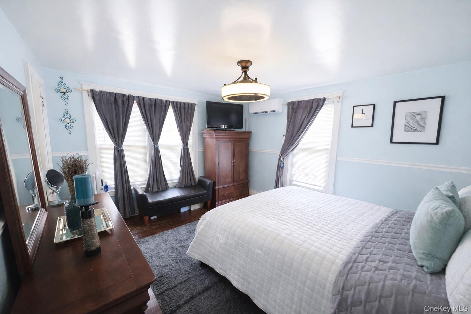 #6 photo, 2725 Fenton Avenue, Bronx , NY 10469