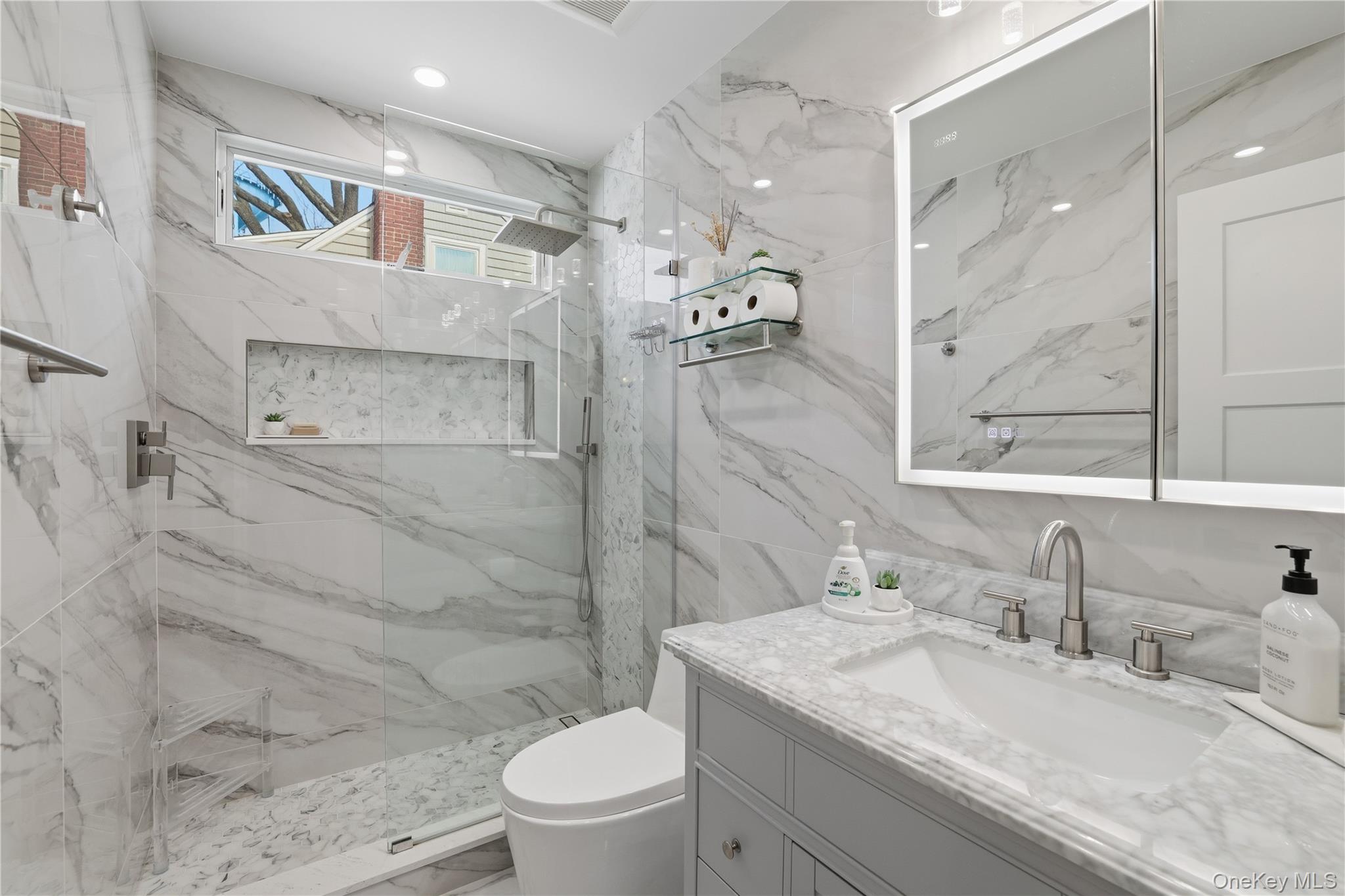 #12 photo, 215 Monroe Street, Franklin Square , NY 11010